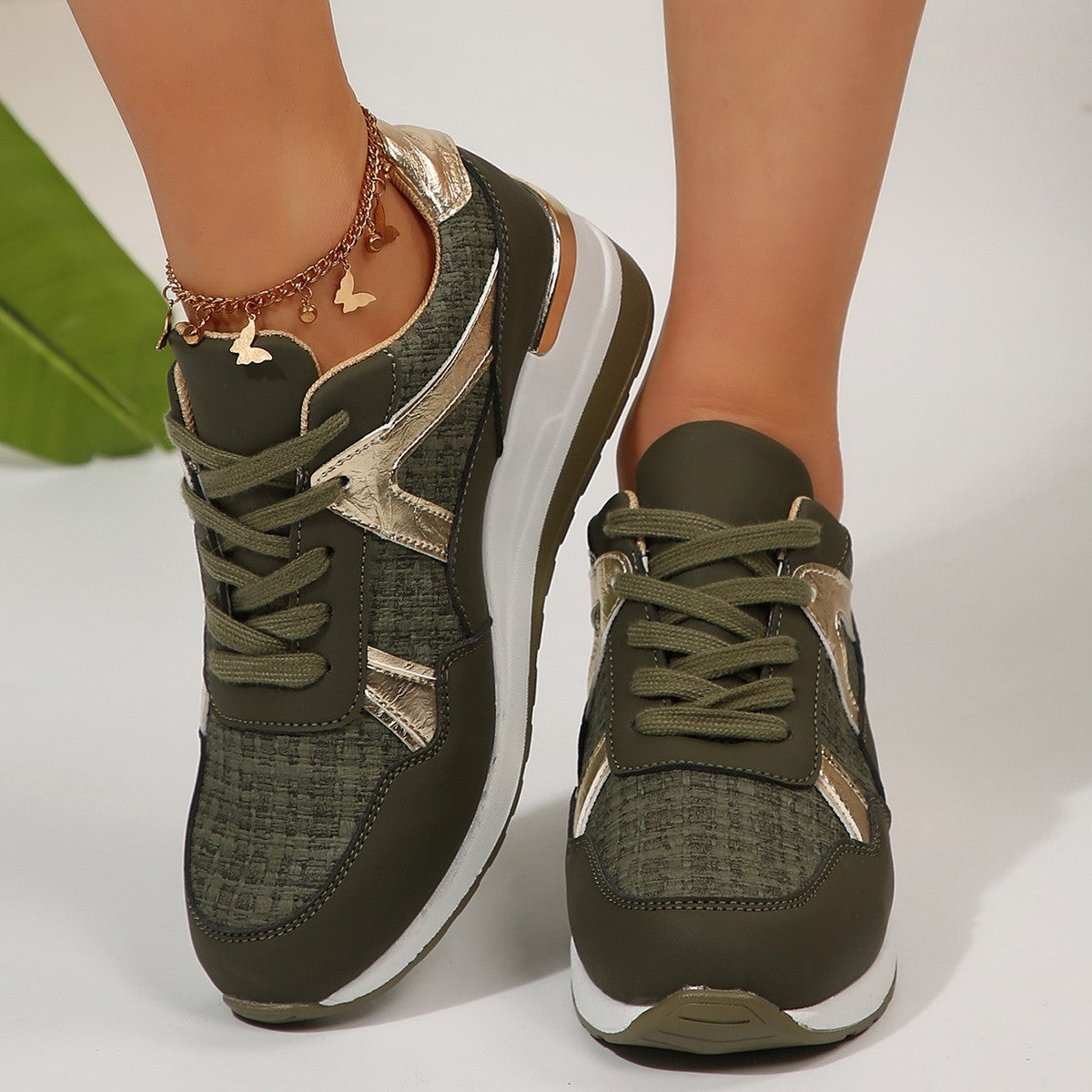Sneaker
