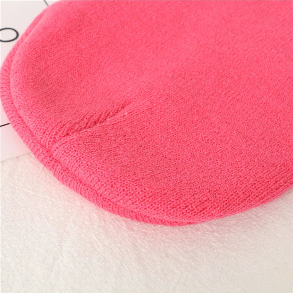Bonnet de différentes couleurs