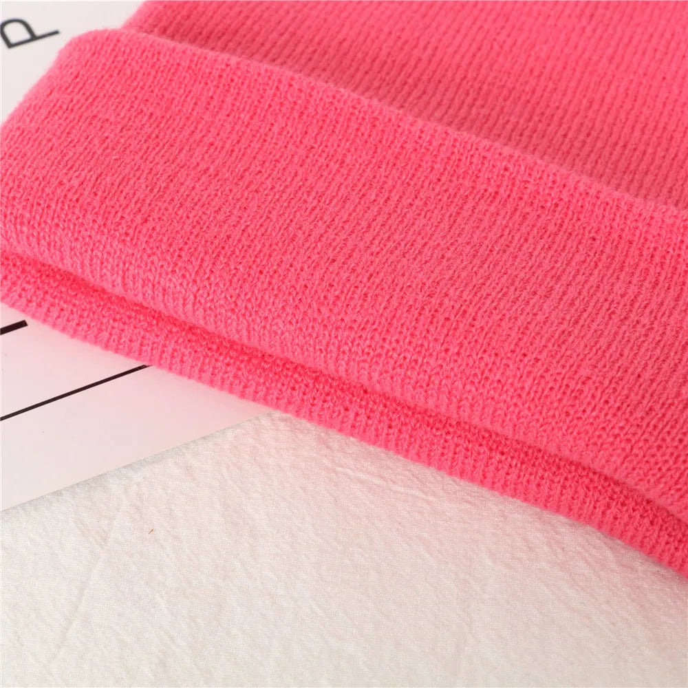 Bonnet de différentes couleurs
