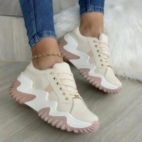 Canvas Sneaker mit Plateausohle