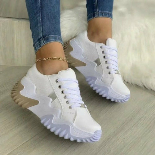 Canvas Sneaker mit Plateausohle