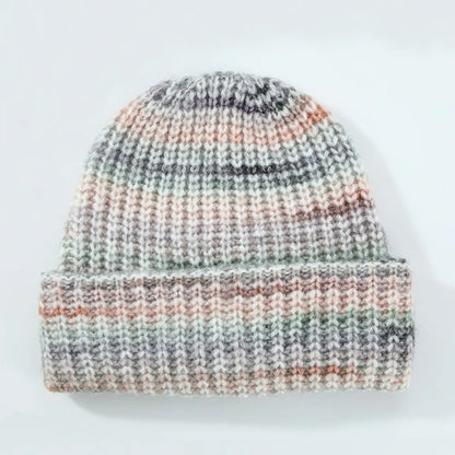 Strickmütze mit Kontrastdesign