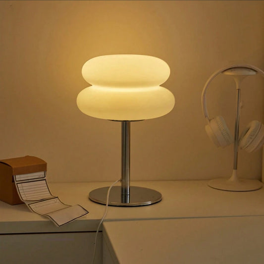 Stylische Tischlampe
