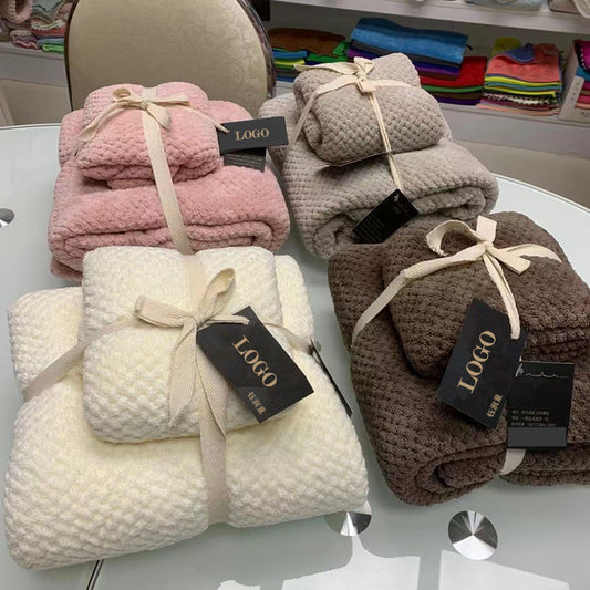 Handtuch- und Badetuch-Set